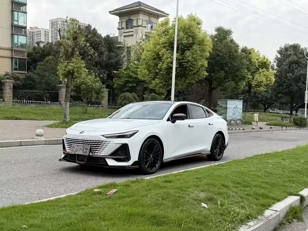 Changan UNI-V, 2023