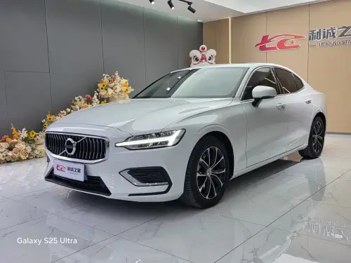 Volvo S60, 2021