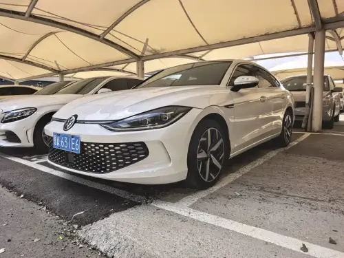 Volkswagen Lamando, 2022