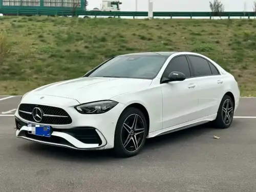 Mercedes-Benz C-Class, 2024