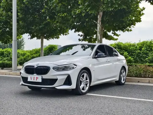 BMW 1-Series, 2022