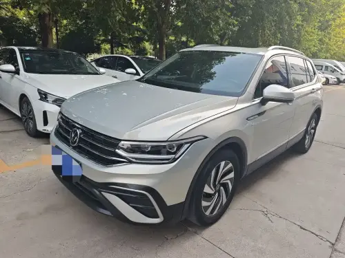 Volkswagen Tiguan, 2022