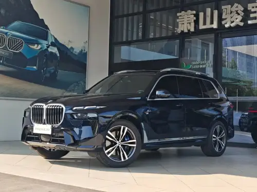 BMW X7, 2026