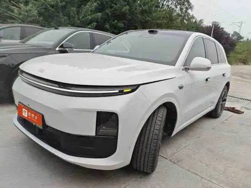 Li Auto L6, 2025
