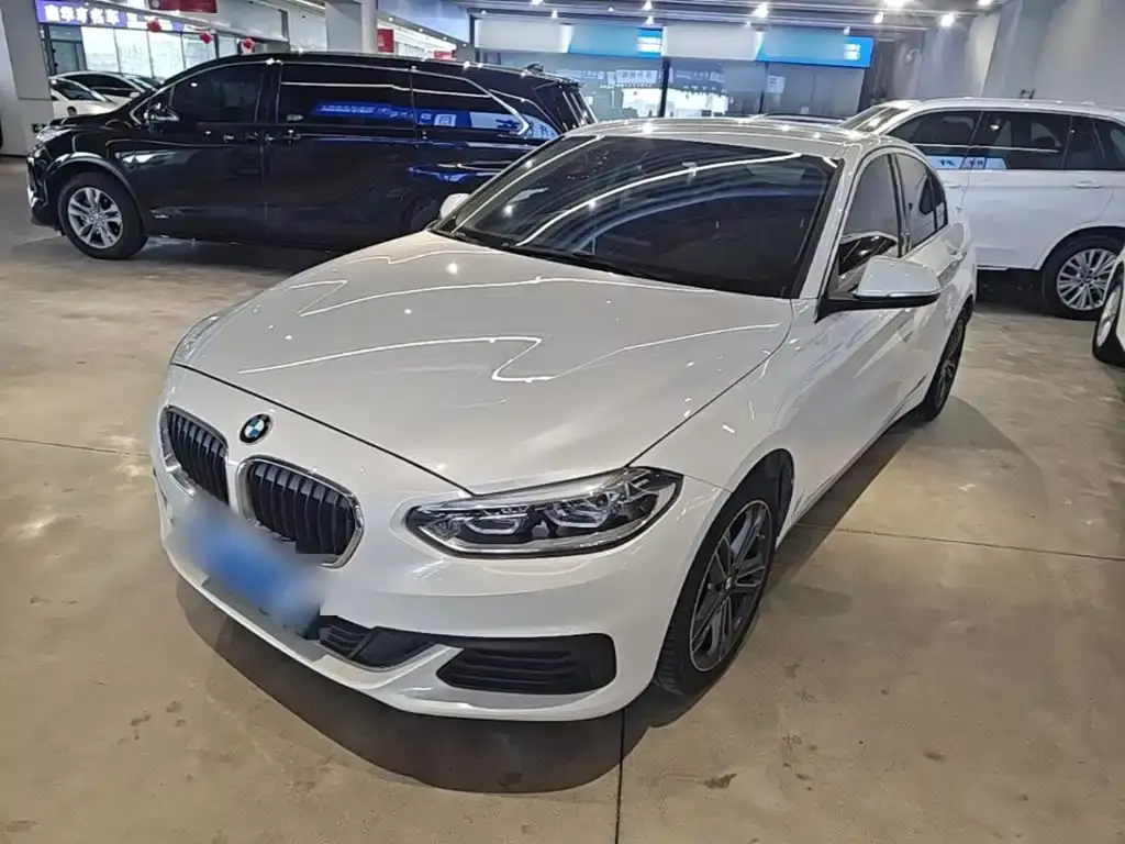 BMW 1-Series, 2020