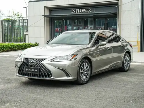 Lexus ES, 2024