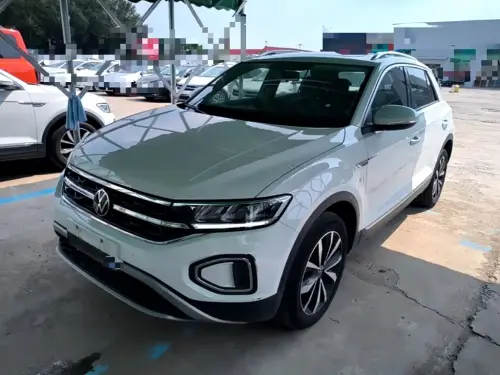 Volkswagen T-Roc, 2024