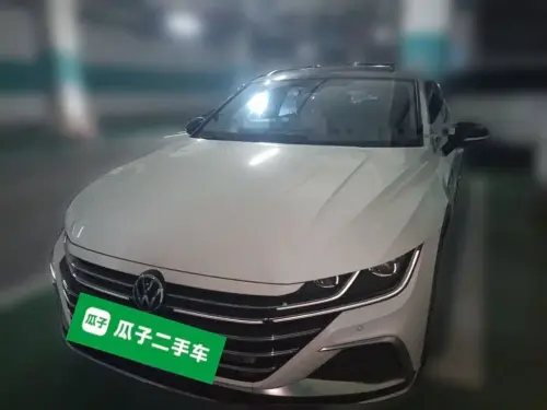 Volkswagen CC, 2023