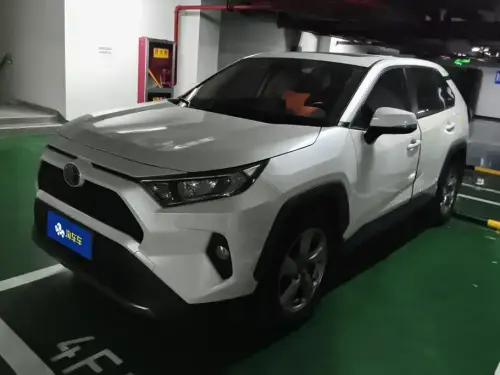 Toyota RAV4, 2021