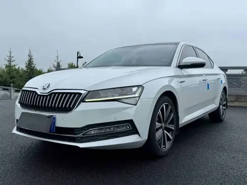 Skoda Superb, 2023