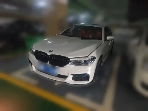 BMW 5-Series, 2020