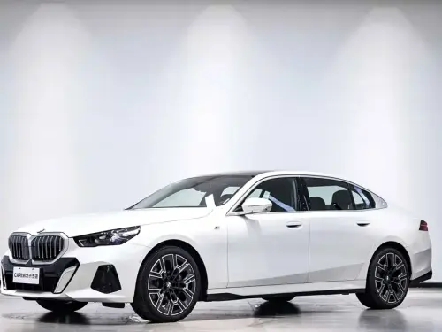 BMW 5-Series, 2025