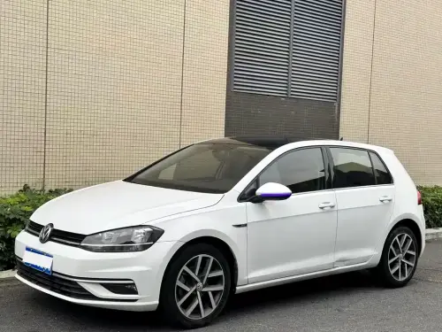Volkswagen Golf, 2020
