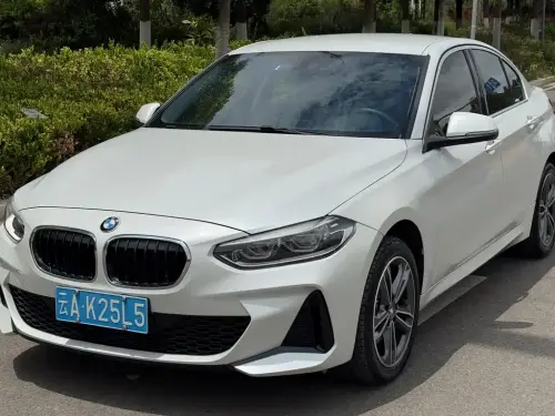 BMW 1-Series, 2021
