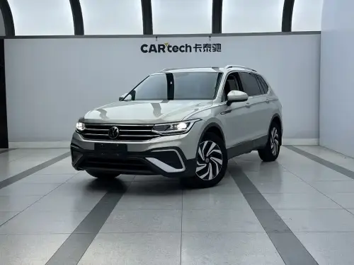 Volkswagen Tiguan, 2022