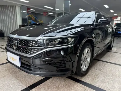 Volkswagen Passat, 2024