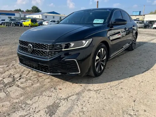 Volkswagen Passat, 2023