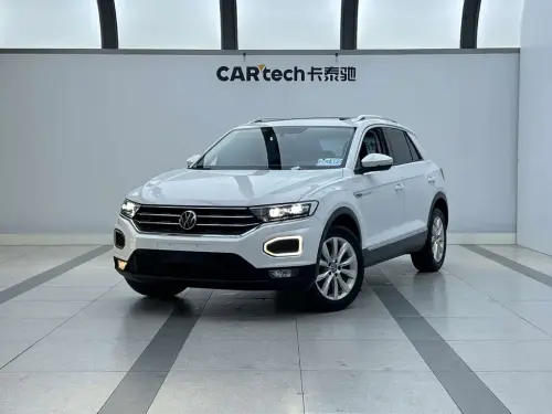 Volkswagen T-Roc, 2022