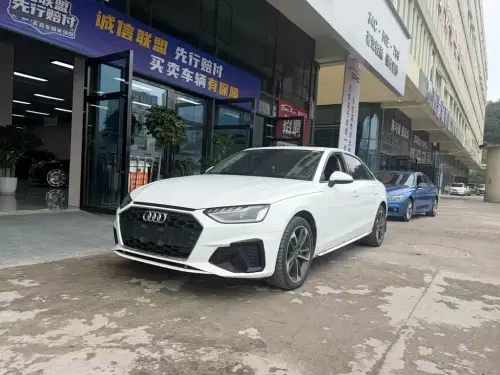 Audi A4, 2023