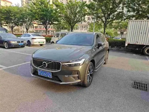 Volvo XC60, 2022