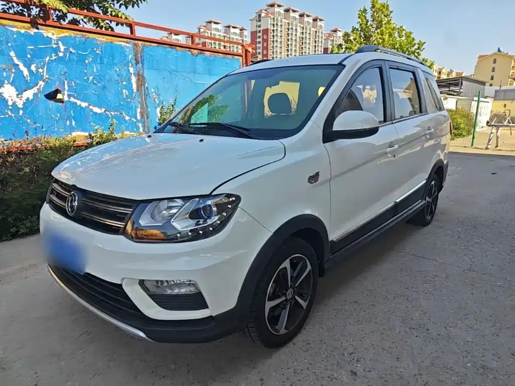 Dongfeng Fengguang 370, 2020