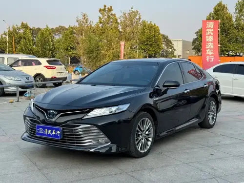 Toyota Camry, 2020