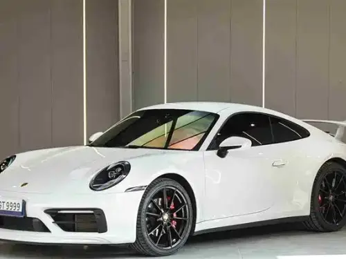 Porsche 911, 2023