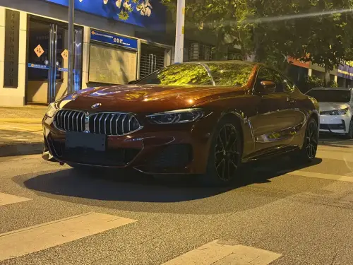 BMW 8-Series, 2021