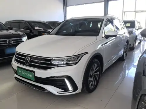 Volkswagen Tiguan, 2023