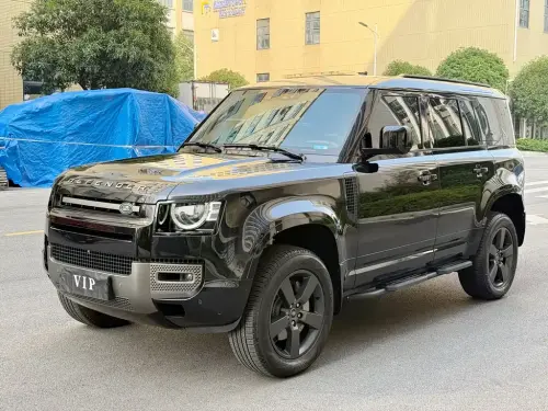 Land Rover Defender, 2024