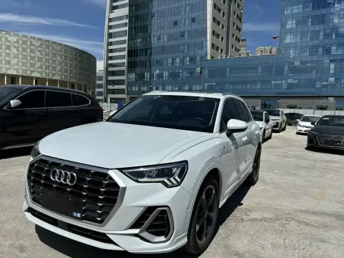 Audi Q3, 2023