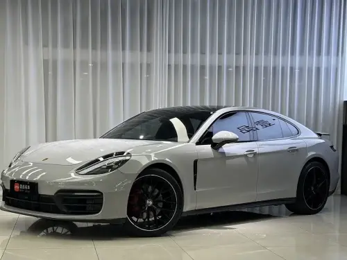 Porsche Panamera, 2021