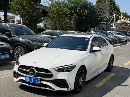 Mercedes-Benz C-Class, 2024