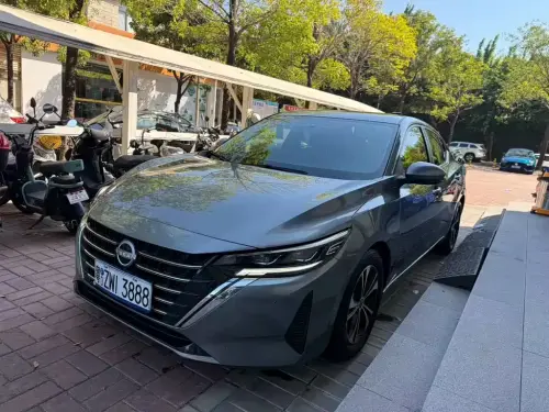 Nissan Sylphy, 2025