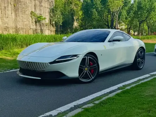 Ferrari Roma, 2021