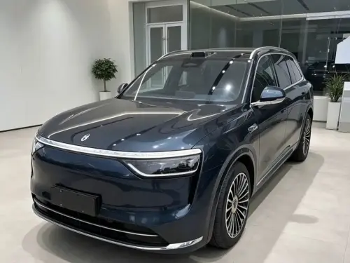 AITO M8, 2025