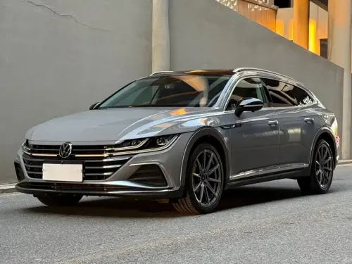 Volkswagen CC, 2023