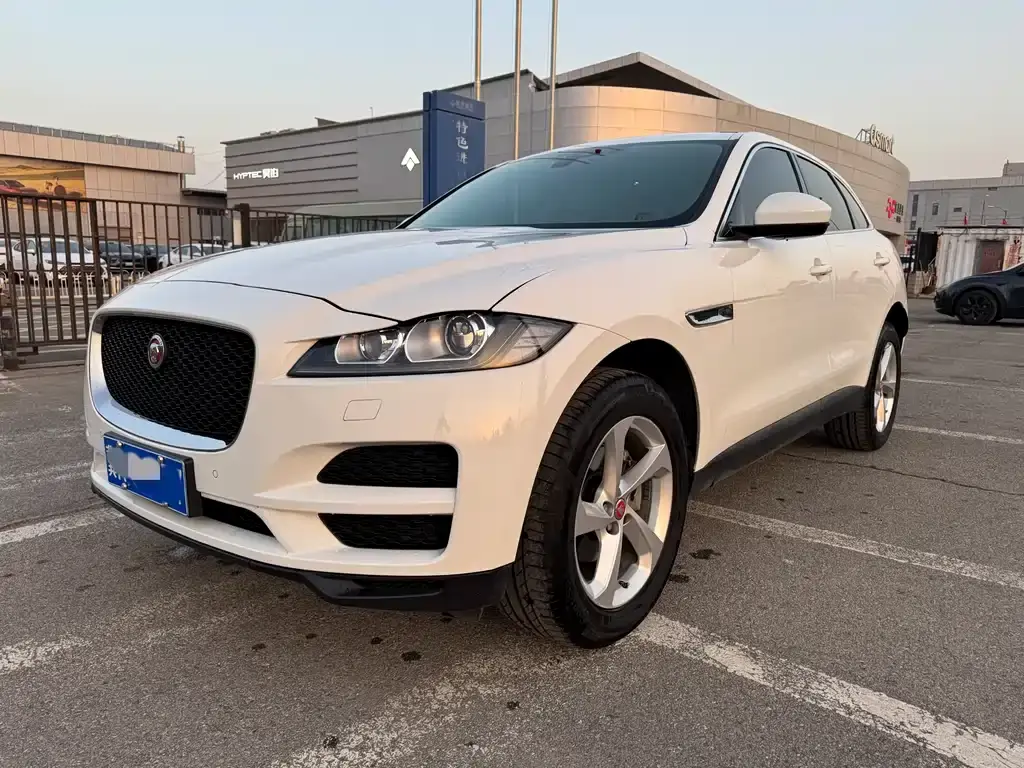 Jaguar 捷豹F-PACE, 2021