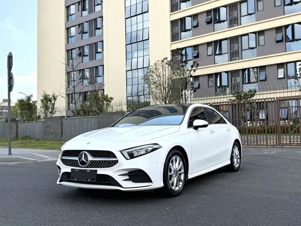 Mercedes-Benz A-Class, 2022