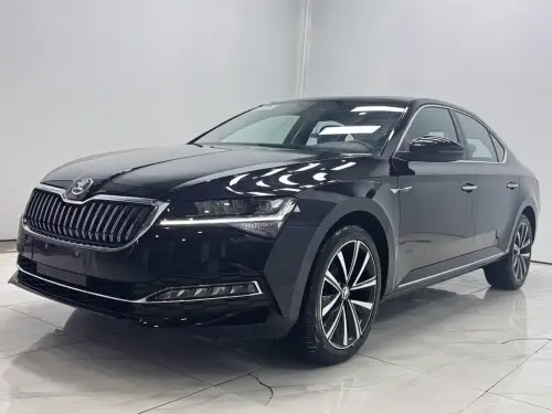 Skoda Superb, 2023