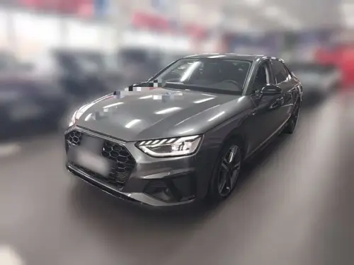 Audi A4, 2023