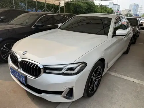 BMW 5-Series, 2021