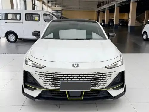 Changan UNI-V, 2022