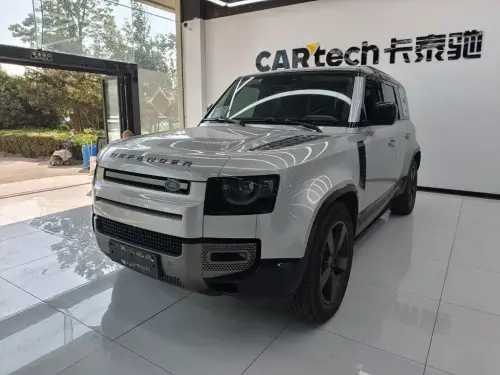 Land Rover Defender, 2021