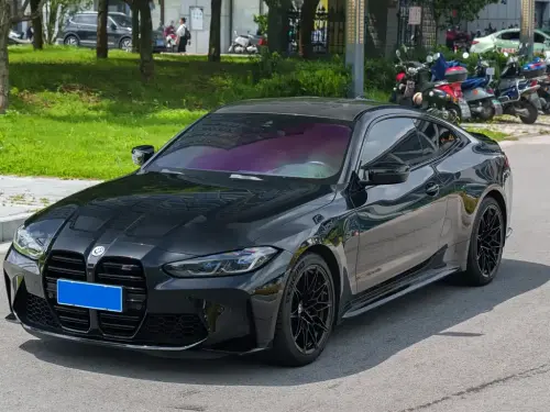 BMW 4-Series M, 2023