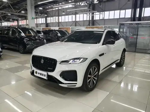 Jaguar F-PACE, 2024