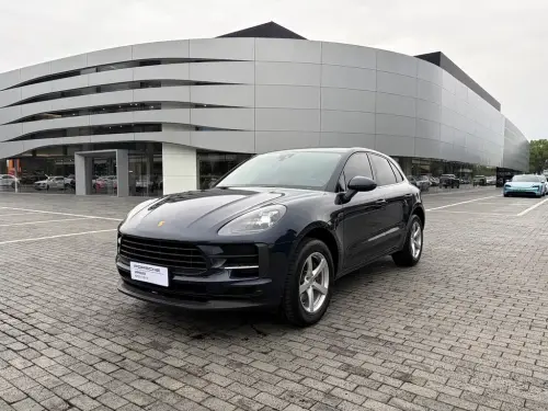 Porsche Macan, 2021