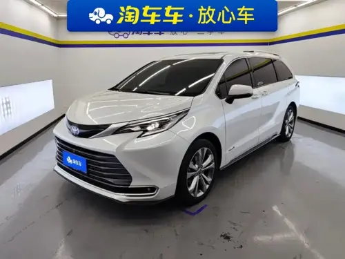 Toyota Sienna, 2023