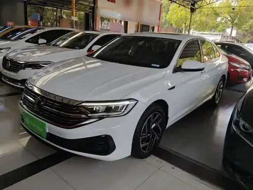 Volkswagen Sagitar, 2024
