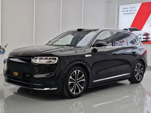 AITO M7, 2025